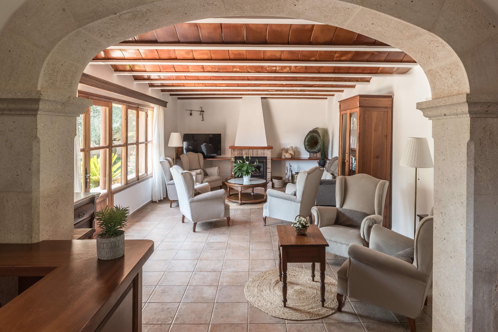 Finca Hotel Es Torrent · Rooms and villas