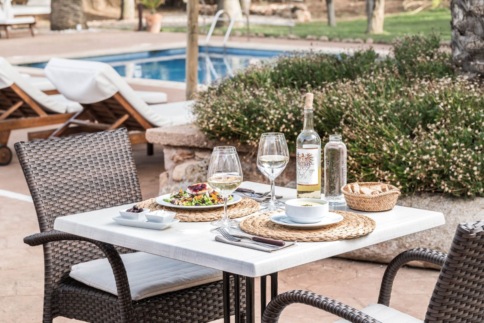 Finca Hotel Es Torrent · Gastronomy