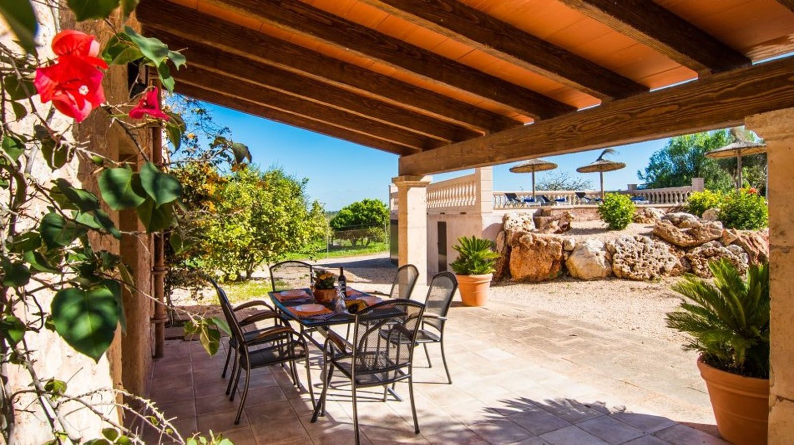 Finca Hotel Es Torrent · Villa Es Lladoner