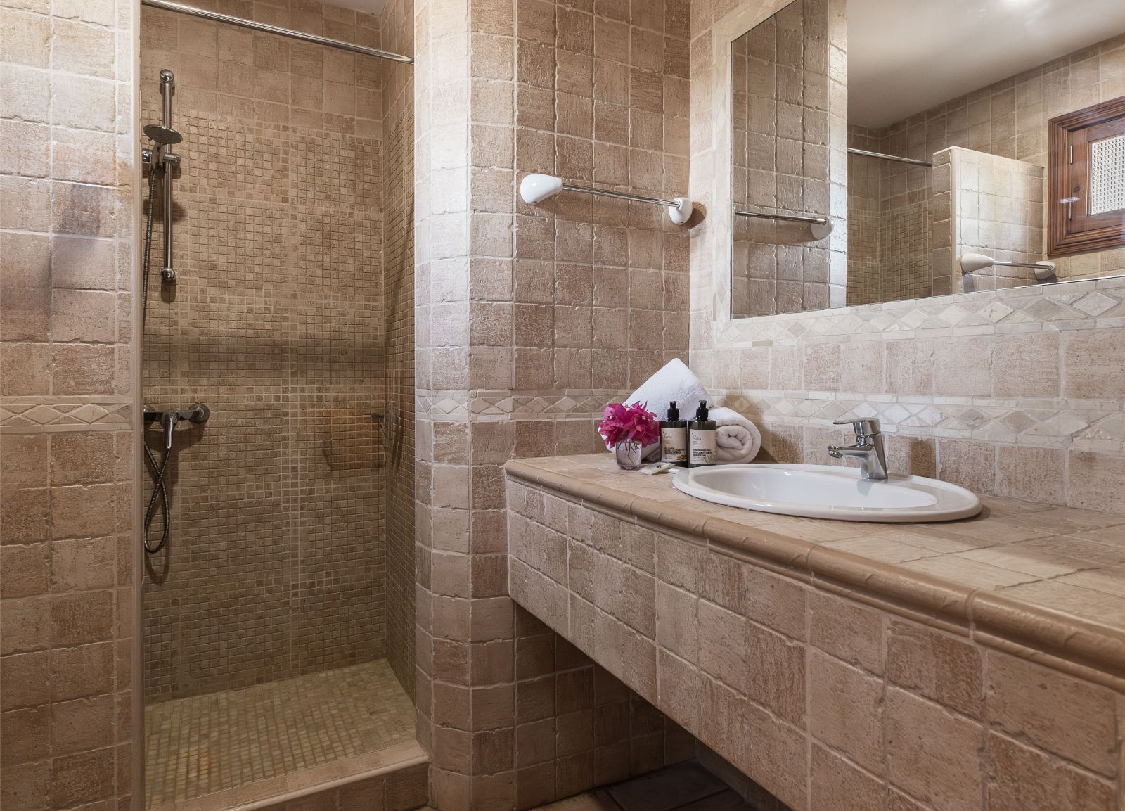 Finca Hotel Es Torrent · Habitación doble con terraza