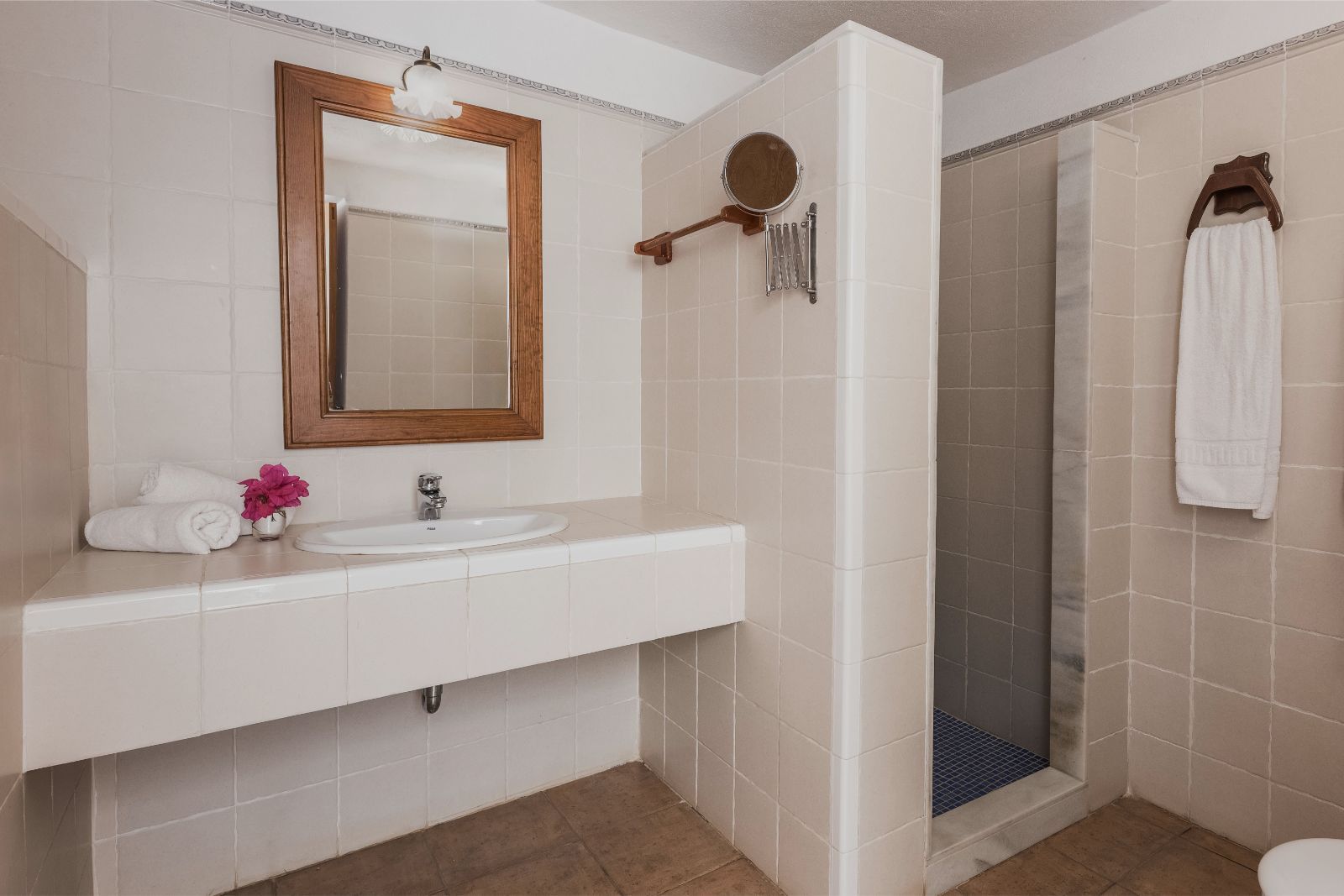 Finca Hotel Es Torrent · Habitación doble con terraza