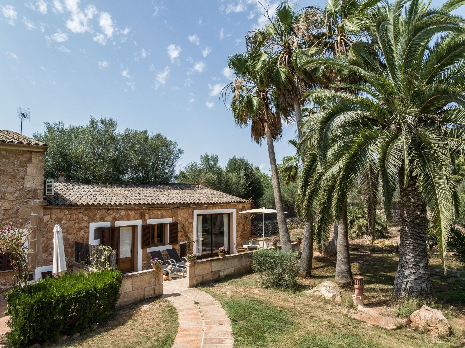 Finca Hotel Es Torrent · Apartamento con terraza